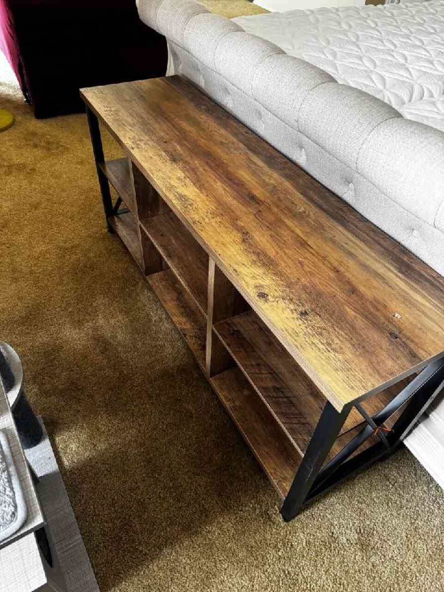 Top Of The Line LUXURY COMFORT Bed Suite - Saint Louis, Missouri - FleaMarketBay