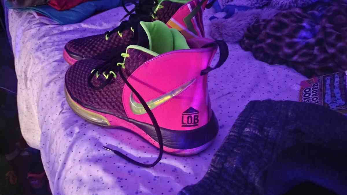 Nike Alphadunk EP Hoverboard for men - Cherryville, North Carolina - FleaMarketBay