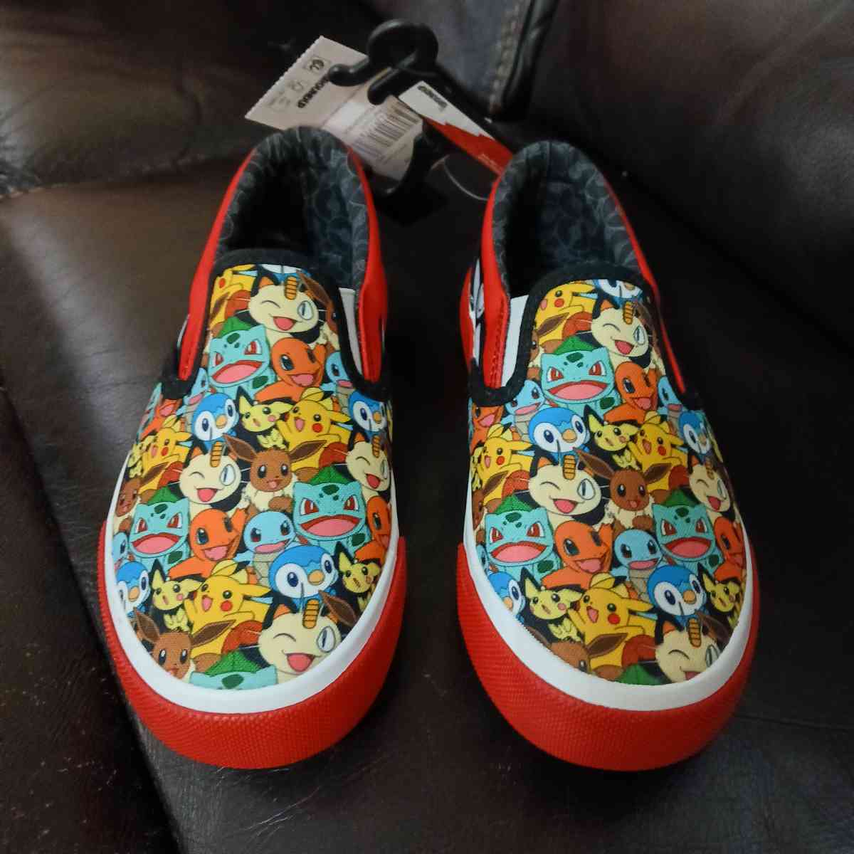 Pokemon slip on shoes youth size 1 - Indianapolis, Indiana - FleaMarketBay