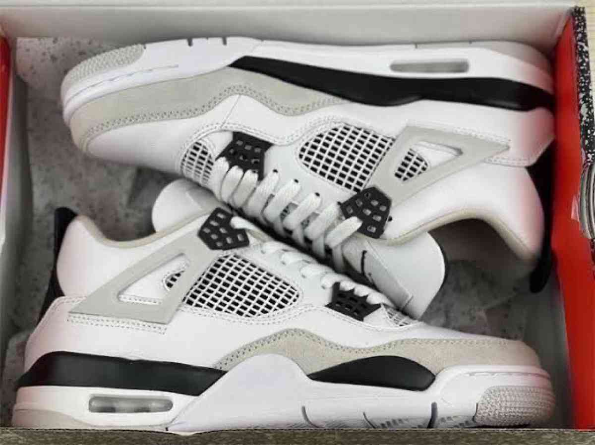 shoes - Hempstead, New York - FleaMarketBay