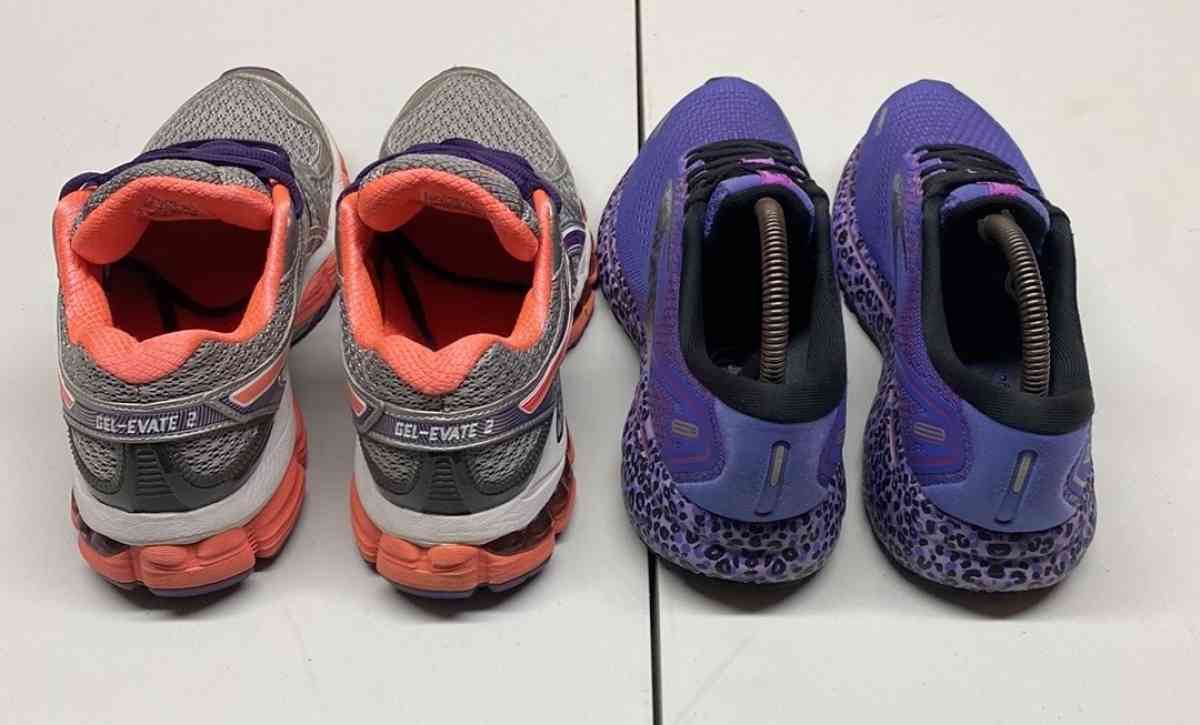 ASICS Gel Evate 2 Brooks Ghost 14 Size 7 half Sneaker Bundle - Frederick, Maryland - FleaMarketBay