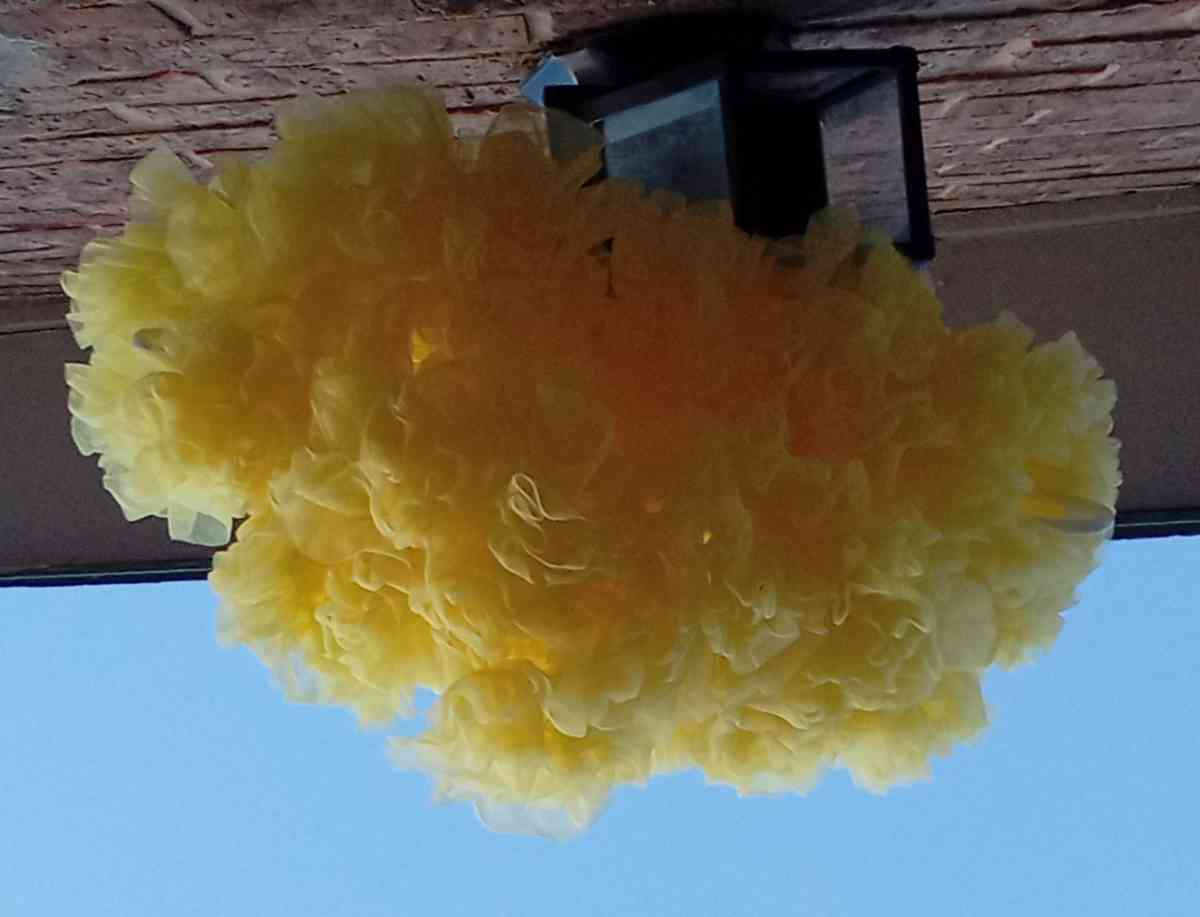 0 to 1yrs Yellow TuTu Pettiskirt EUC Bow Cinches Waist - Dallas, Texas - FleaMarketBay