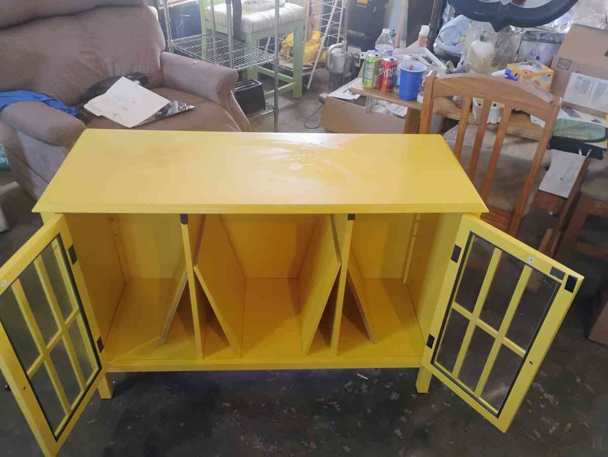 yellow cabinet - Indianapolis, Indiana - FleaMarketBay