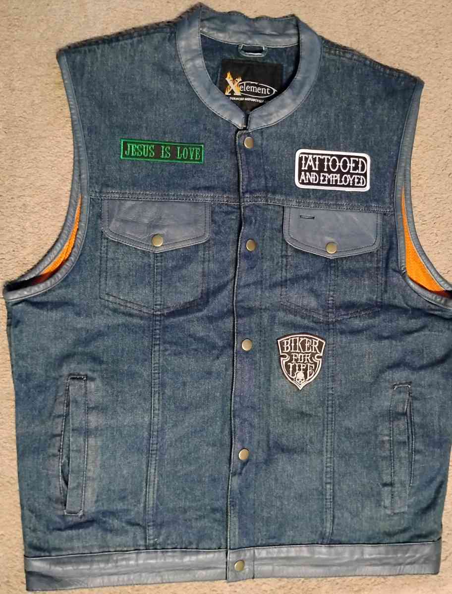 mens vest - Rudy, Arkansas - FleaMarketBay