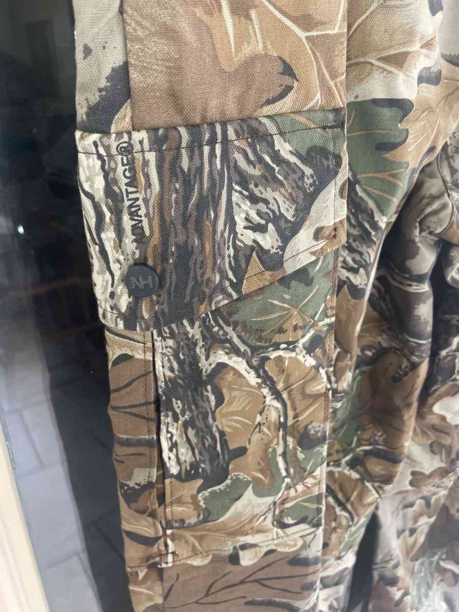 New Mens Insulated Camo Pants - Loughman, Florida - FleaMarketBay