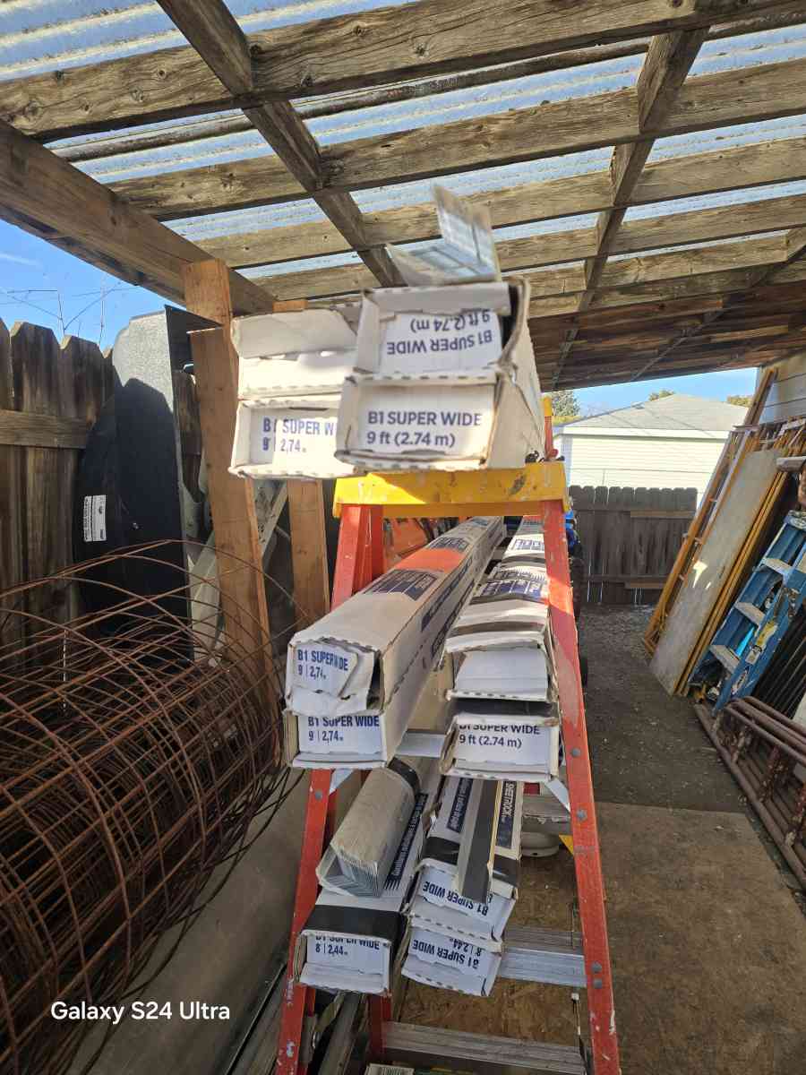 CORNERS SHEETROCK - Bridgeview, Illinois - FleaMarketBay