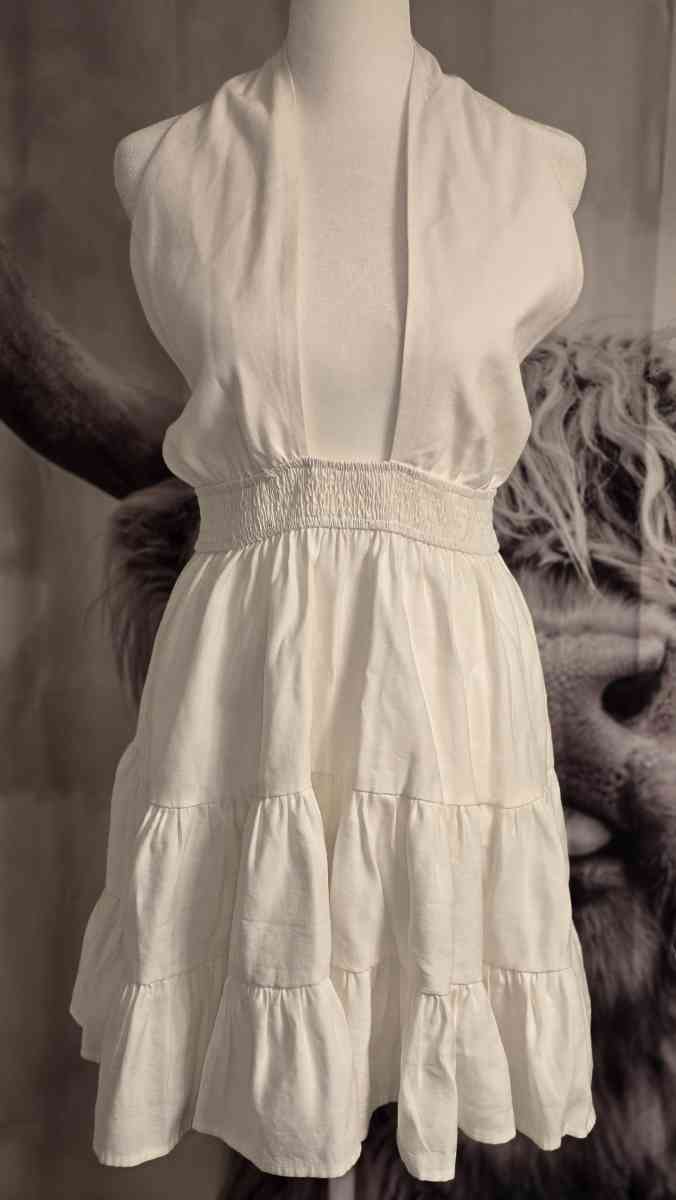 New White Halter Mini Dress - Defuniak Springs, Florida - FleaMarketBay
