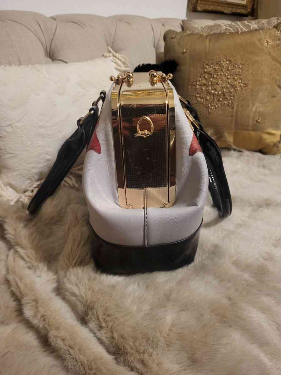 Prada Imitation Bag - Houston, Texas - FleaMarketBay