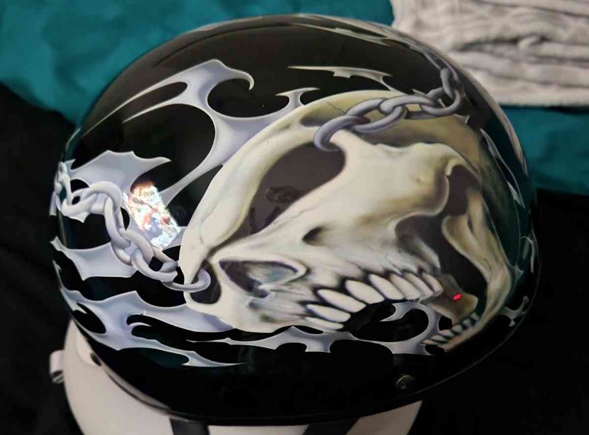 Skull Helmet - Nokesville, Virginia - FleaMarketBay