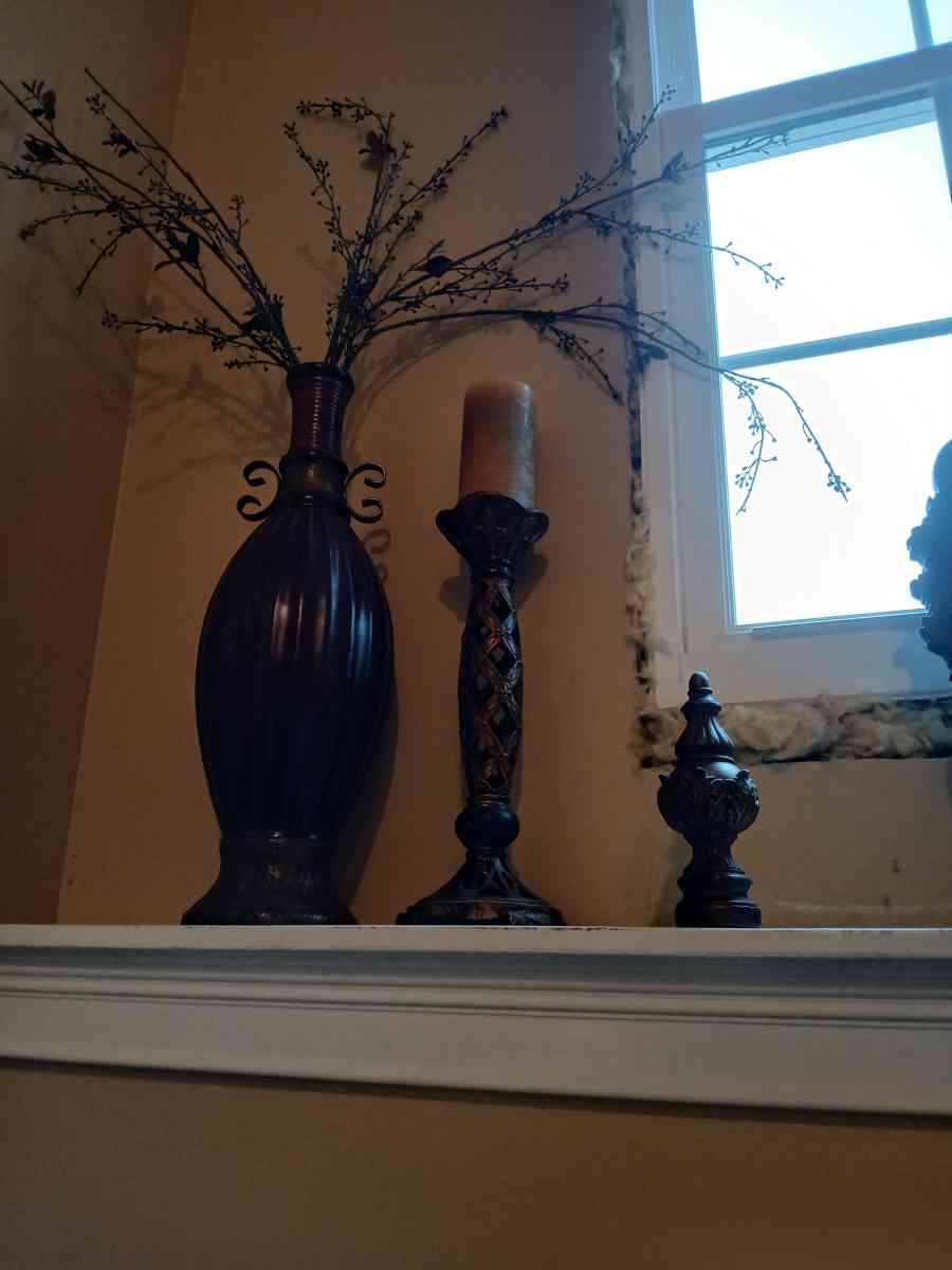 in very good condition - Huntsville, Alabama - FleaMarketBay