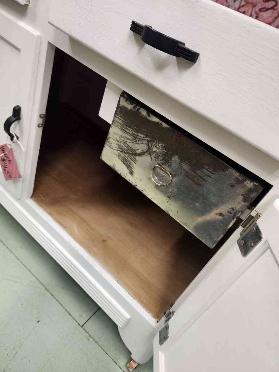 Sellers wooden Hoosier cabinet refinished in white - Taylorsville, North Carolina - FleaMarketBay