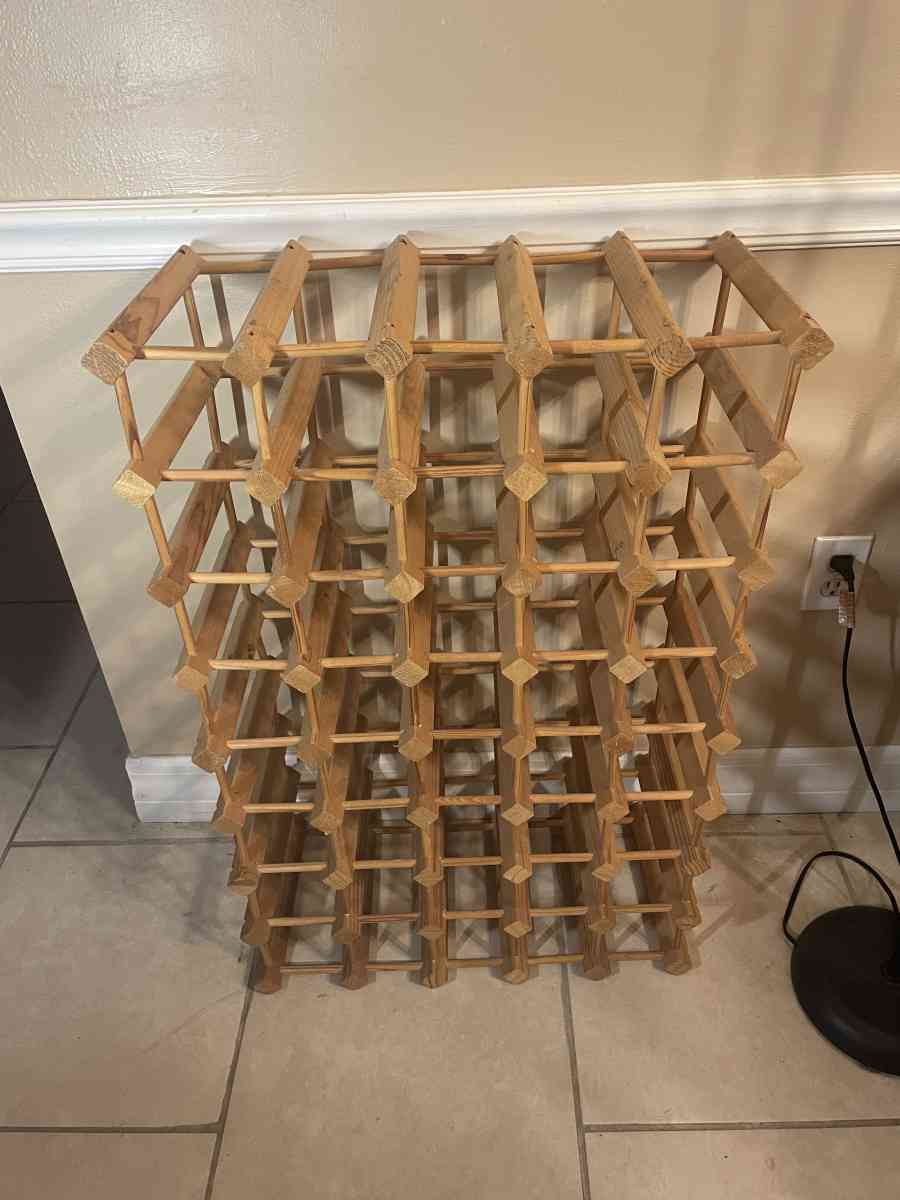 Wooden Wine Rack - Loughman, Florida - FleaMarketBay