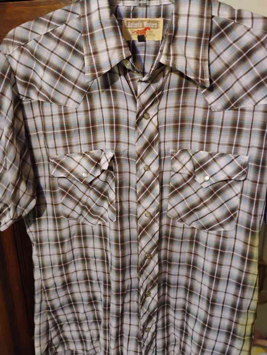 Vintage Western Wear - Baytown, Texas - FleaMarketBay