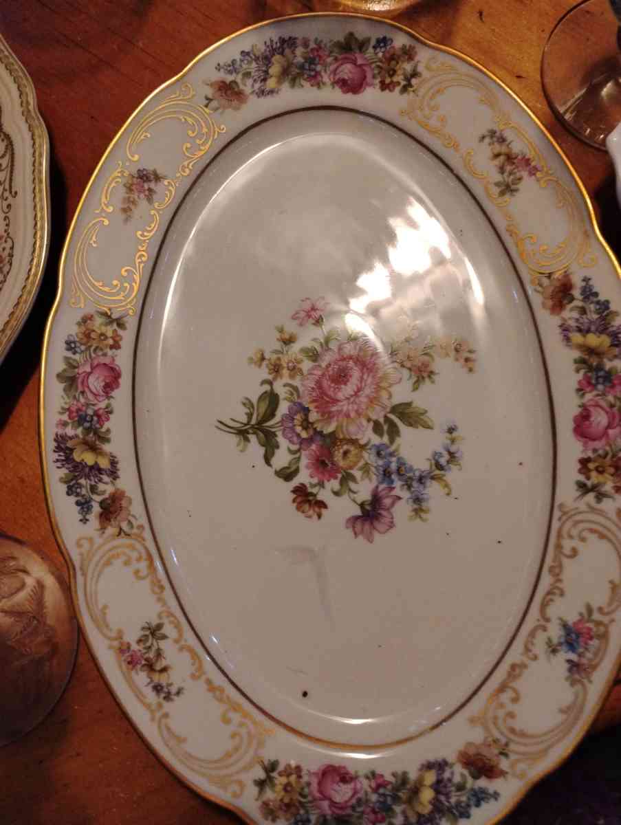 Castleton China Castleton Rose Floral Server Plate - El Dorado, Arkansas
