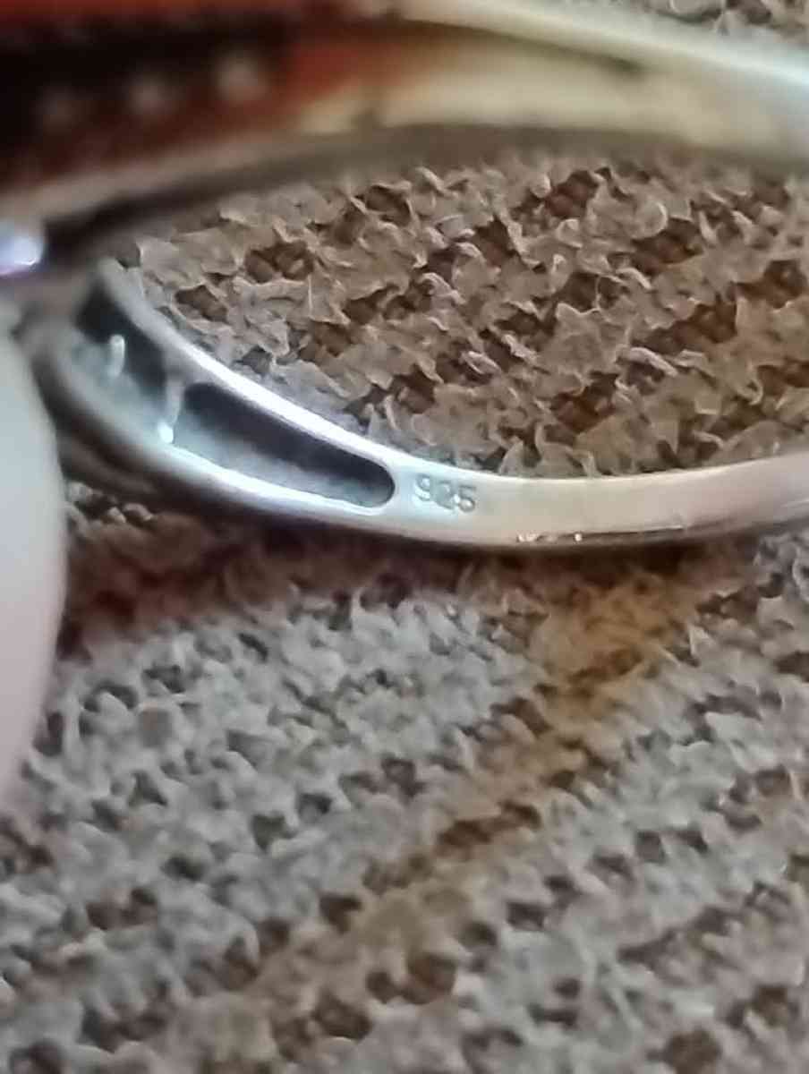 womens 925 silver ring size 8 - Vine Grove, Kentucky - FleaMarketBay