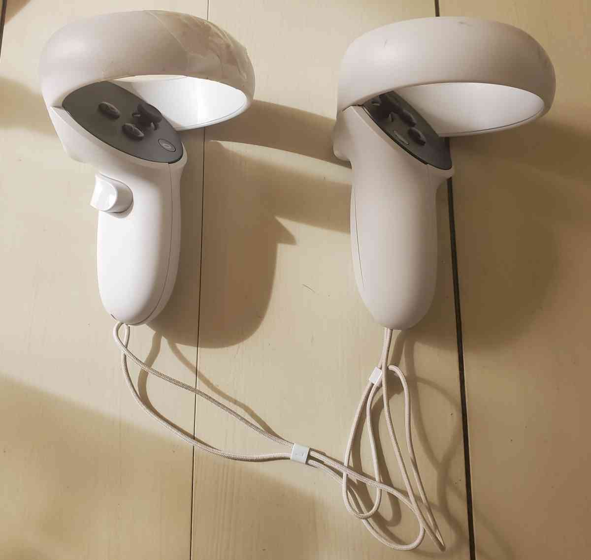 Meta  Oculus Quest 2 VR Headset Bundle  256GB  New Charging - Plano, Texas - FleaMarketBay