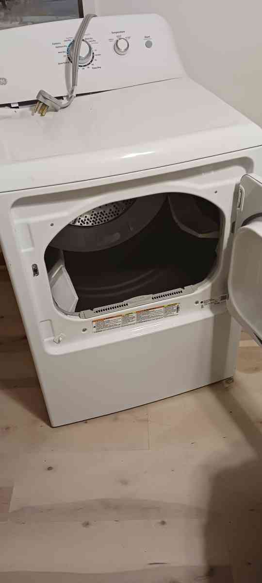 Electric GE dryer Maytag Washer - Norfolk, Virginia - FleaMarketBay