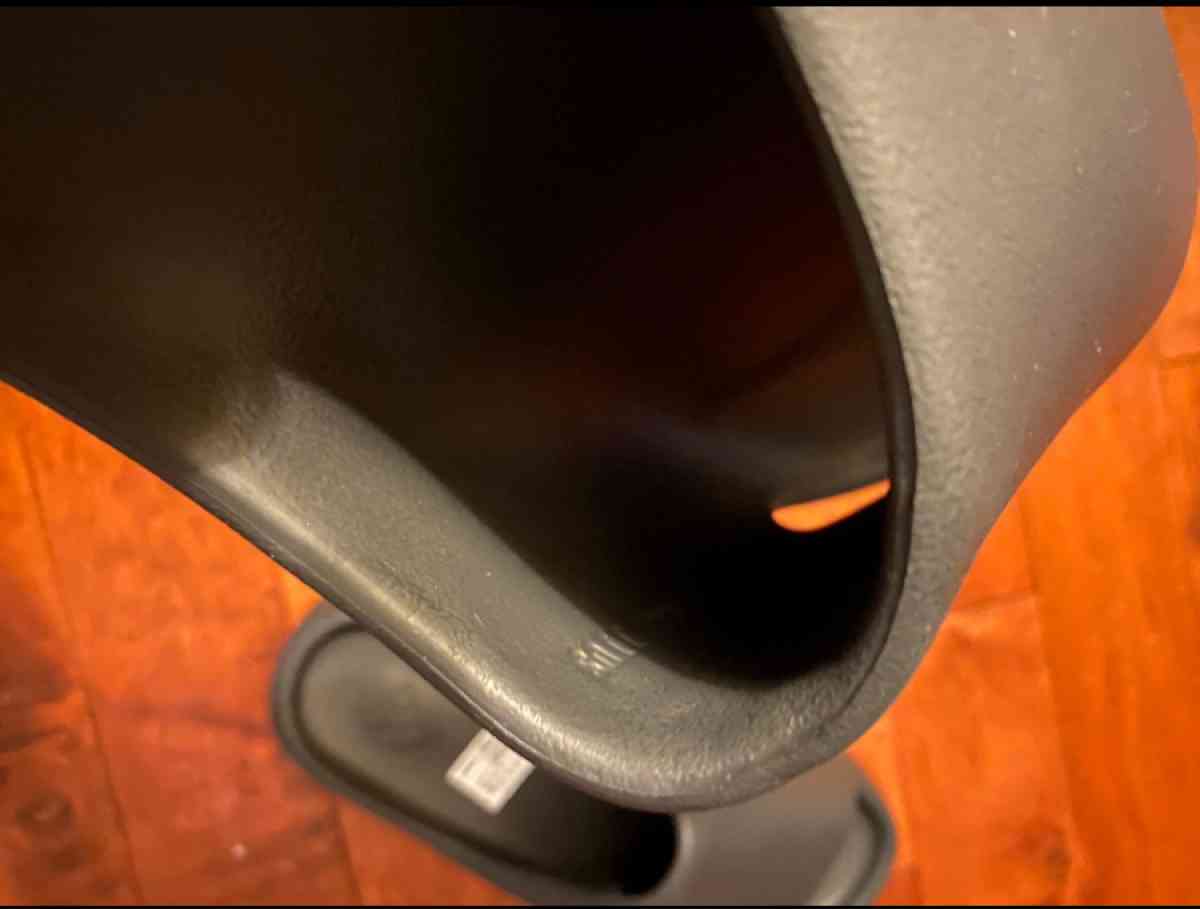 Yeezy Slide Mens Size 11 Onyx - Kenilworth, New Jersey - FleaMarketBay