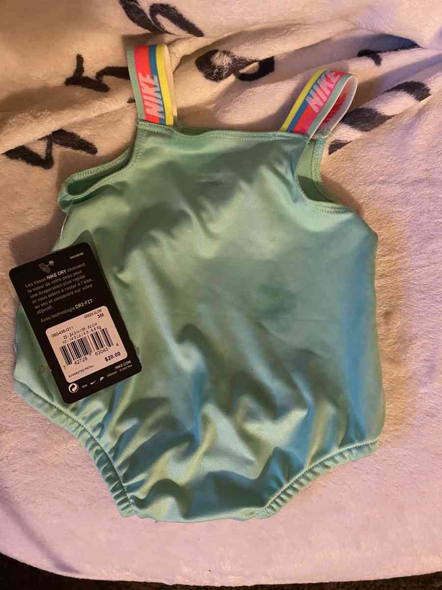 Nike bathing suit for newborn girl - Eminence, Kentucky - FleaMarketBay