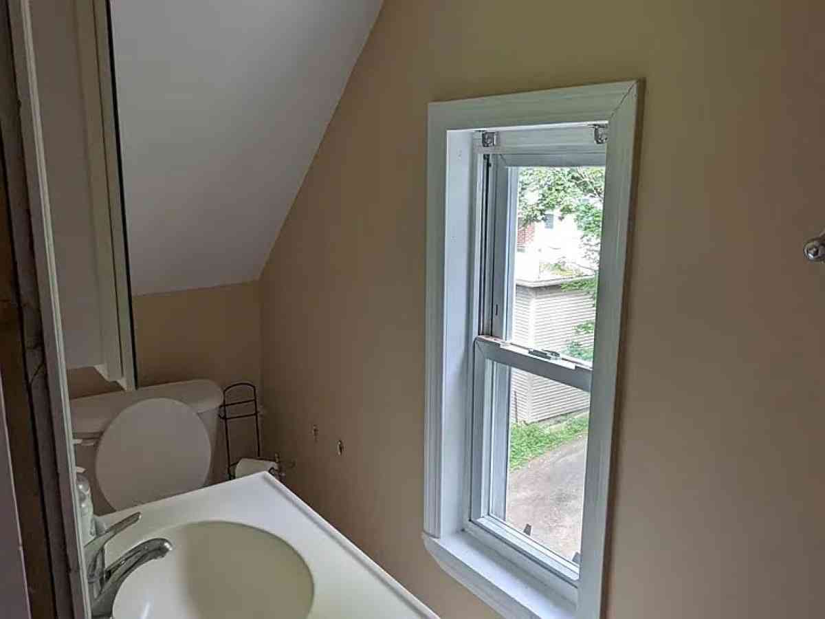 Apartment for rent - Marlborough, Massachusetts - FleaMarketBay