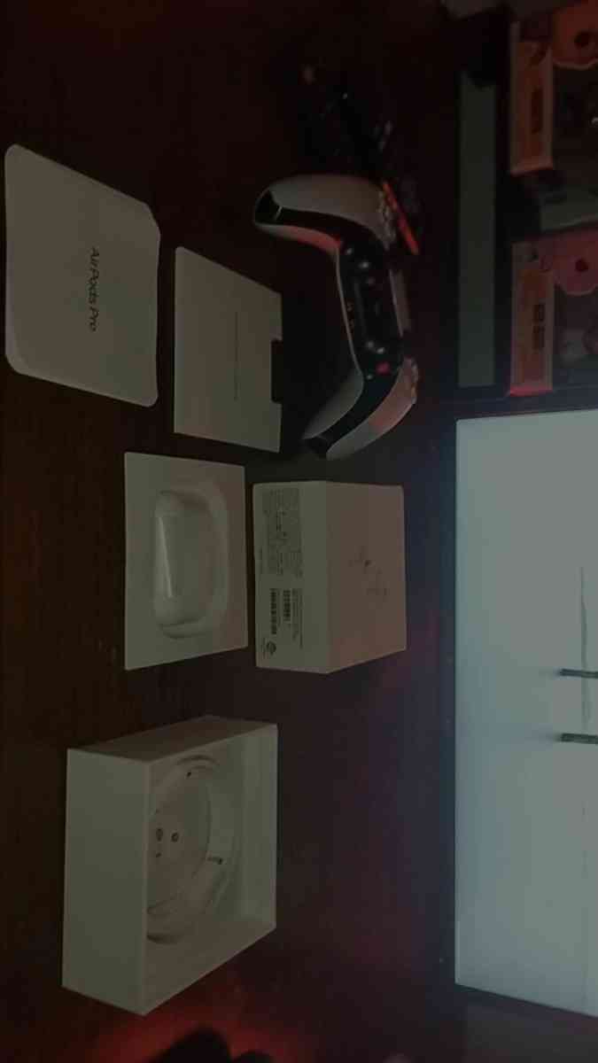 air pods pros - Newark, New Jersey - FleaMarketBay