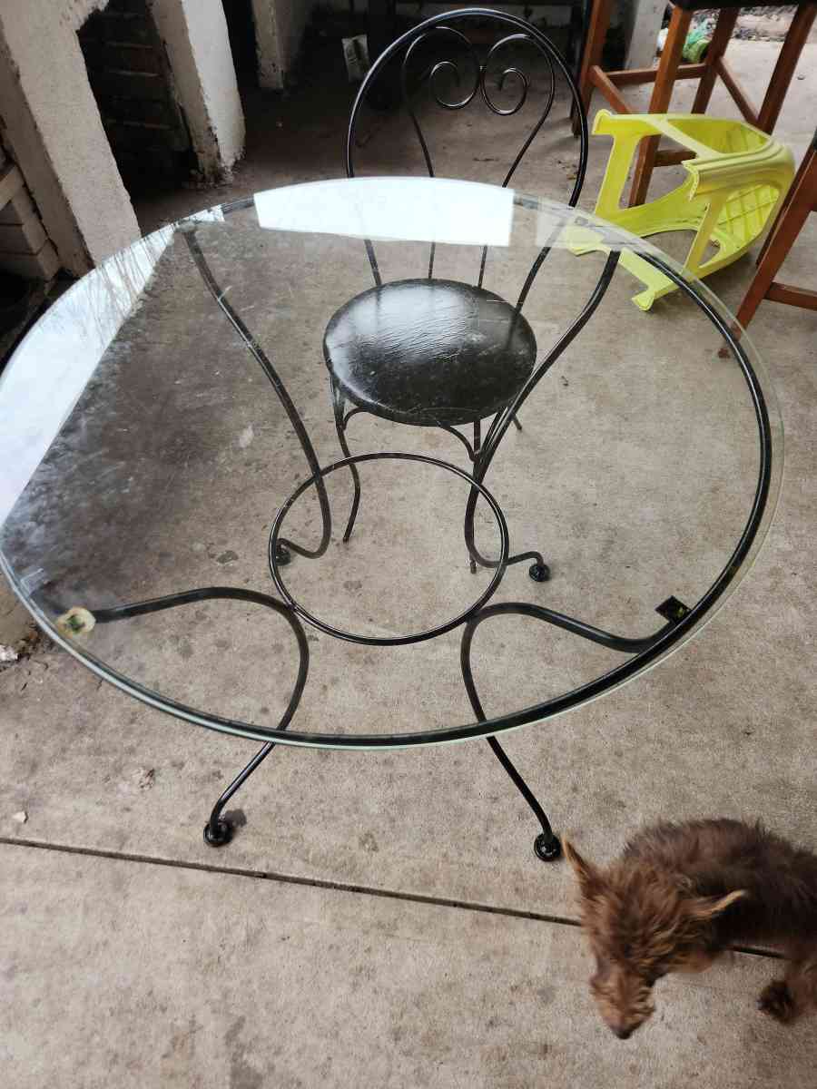 glass small round table iron with chair - Houston, Texas