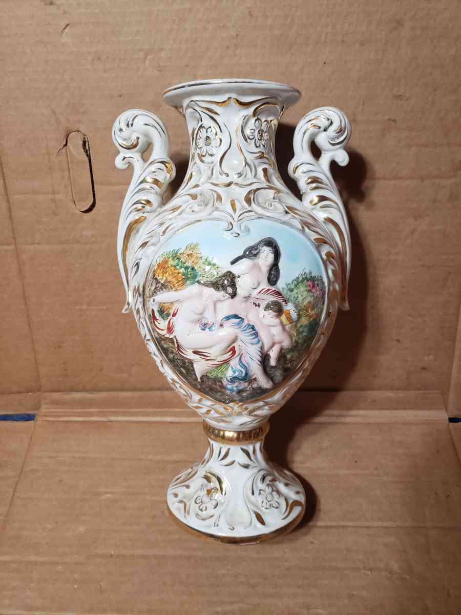Capodimonte Marked Porcelain Italy Vase Lady  Child - San Antonio, Texas