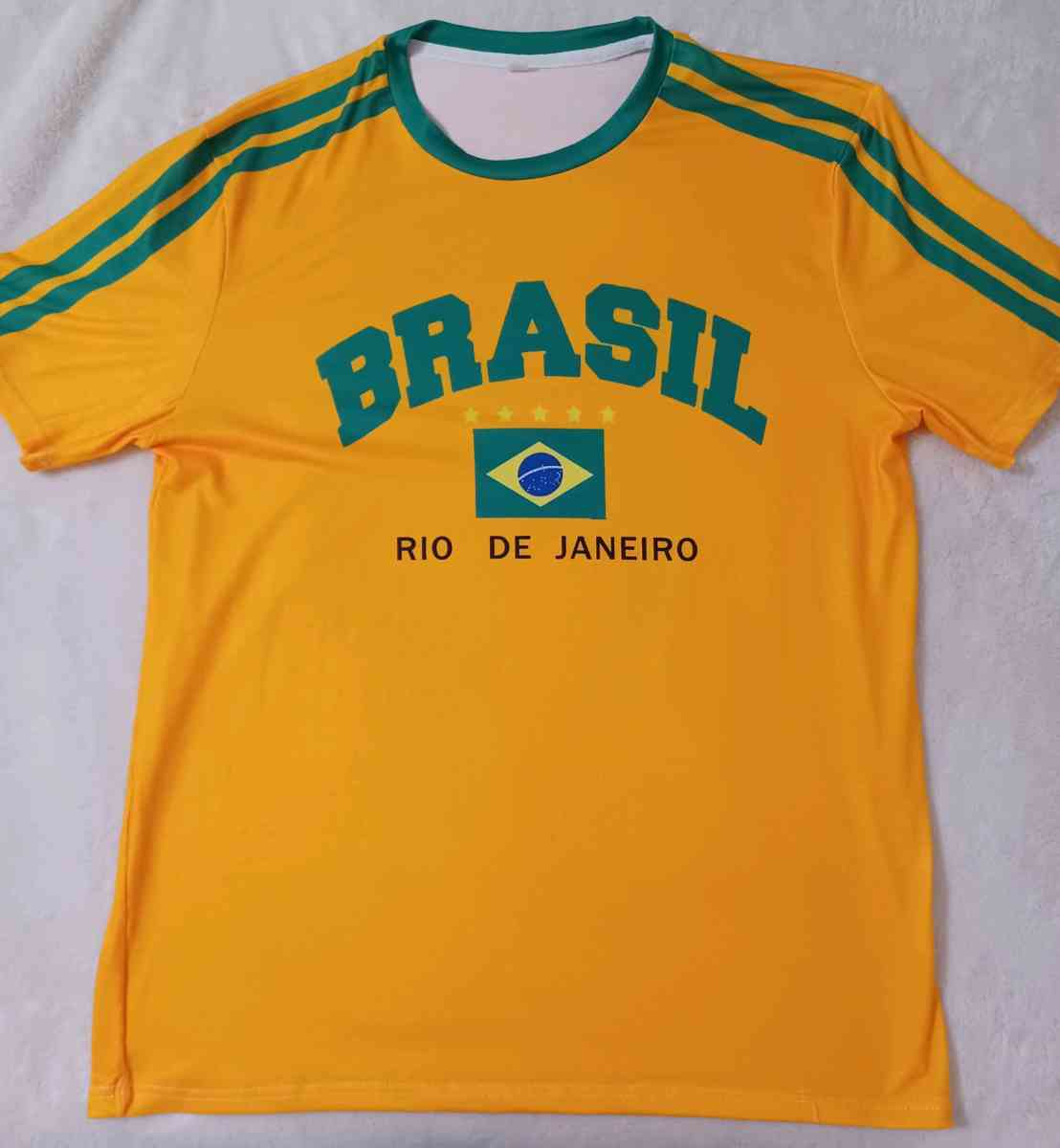 Yellow Brazil shirt - London, Kentucky