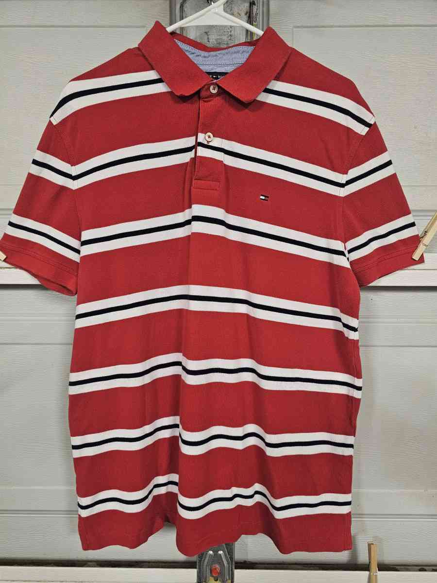Tommy Hilfiger collar shirt - Lubbock, Texas