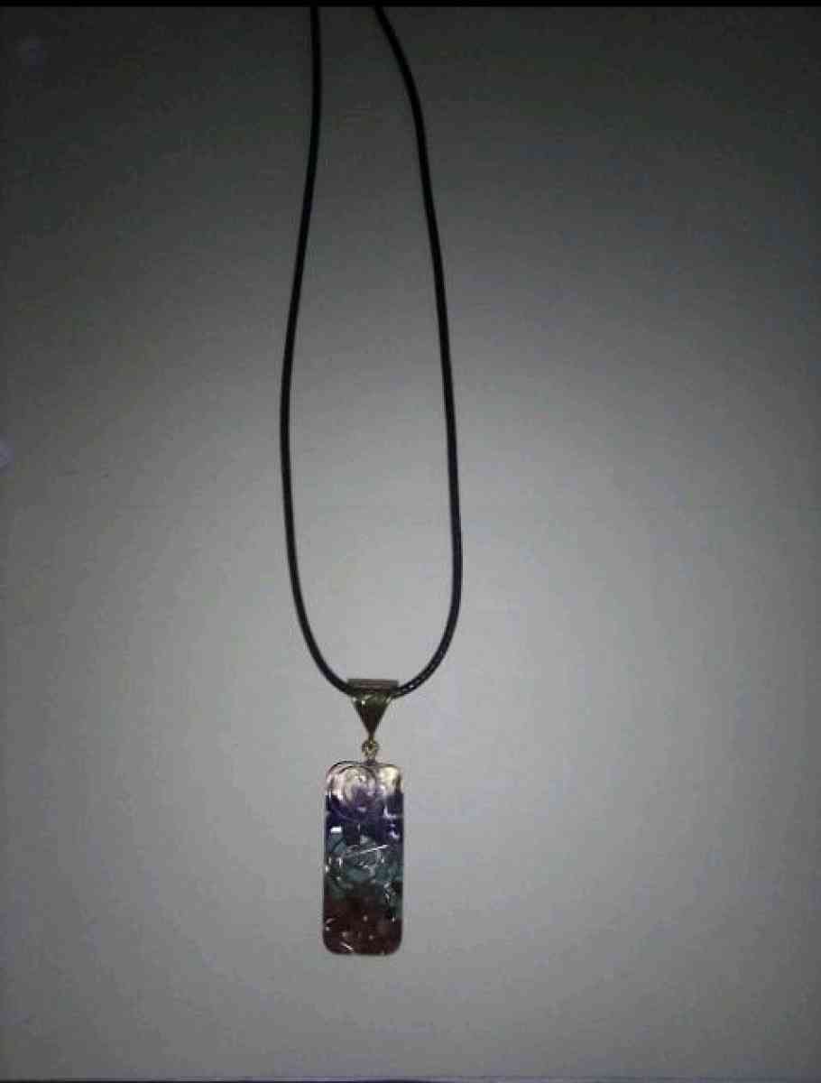 Colorful Pendant Necklace - Sacramento, California - FleaMarketBay