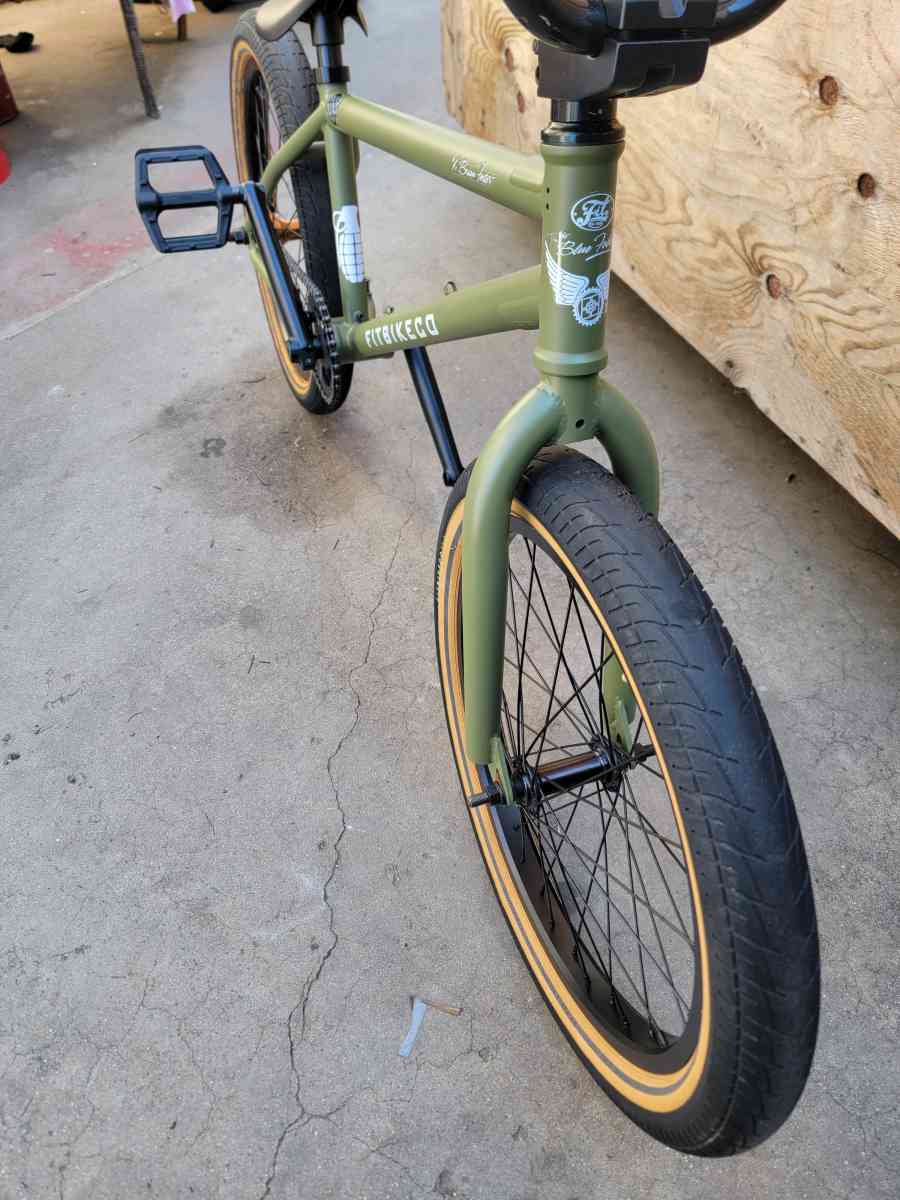 20 bmx - Compton, California - FleaMarketBay