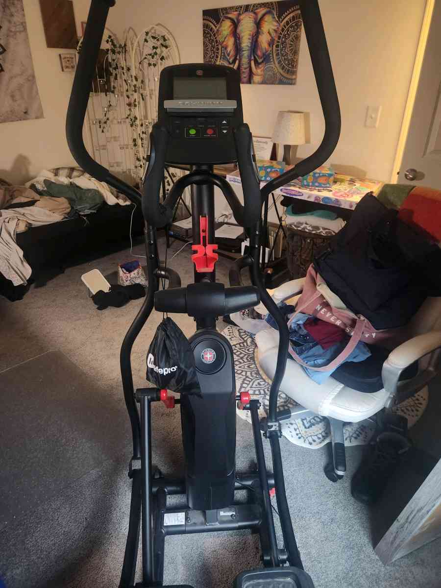 Schwinn Eliptical - Indianapolis, Indiana - FleaMarketBay