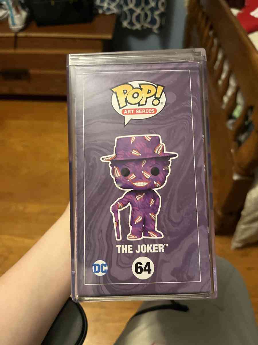 Exclusive joker funko pop - Youngstown, Ohio - FleaMarketBay