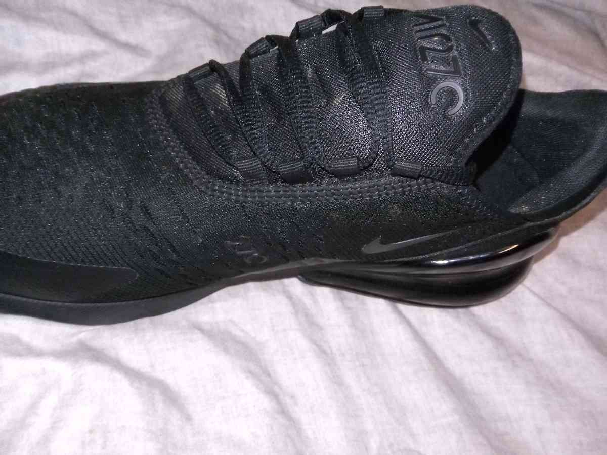Nike Air Max triple black 270 shoes - Paragould, Arkansas - FleaMarketBay