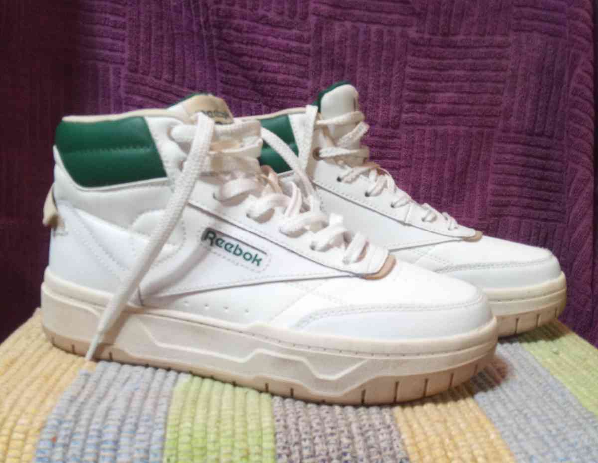 Reebok High Tops - Indianapolis, Indiana