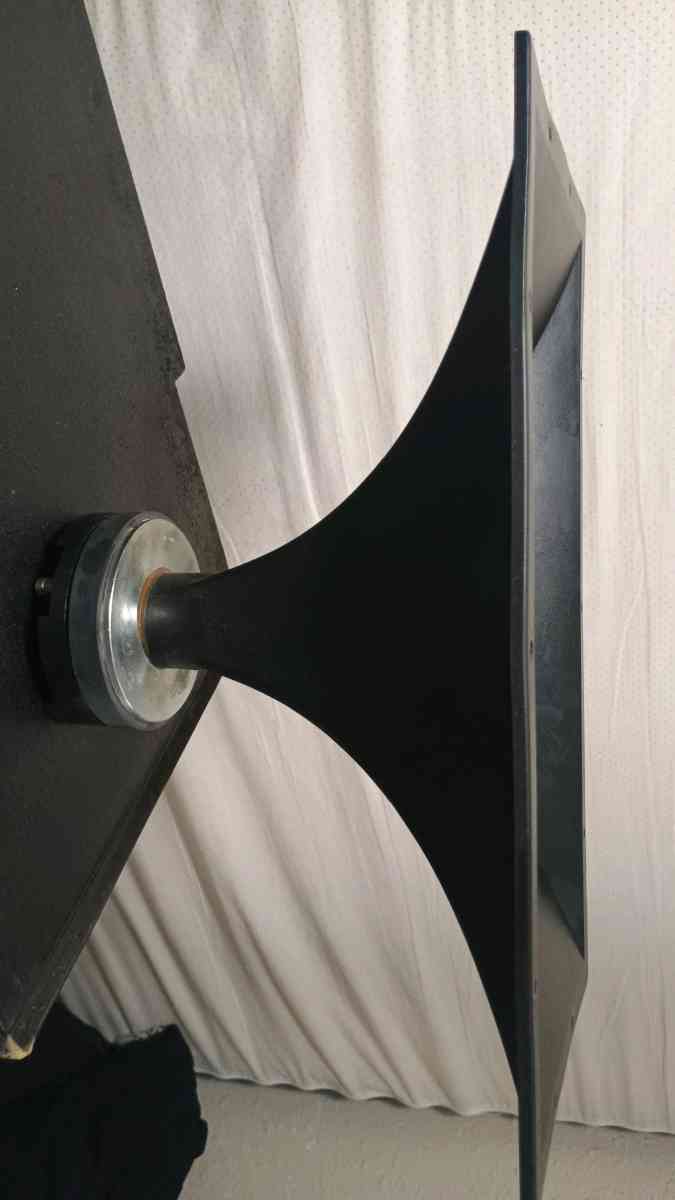 horn tweeter - Conroe, Texas - FleaMarketBay