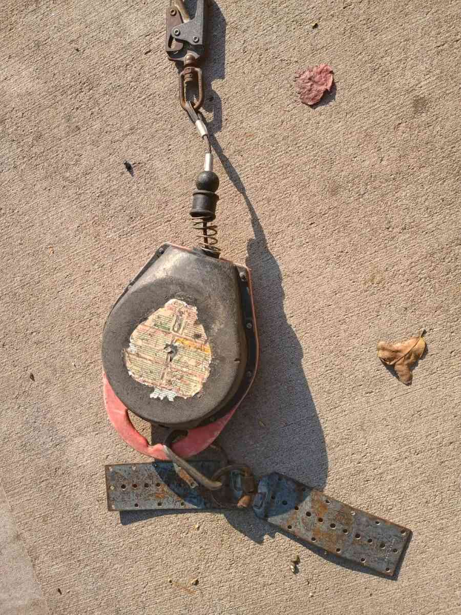 Personal fall protection system - Conroe, Texas - FleaMarketBay