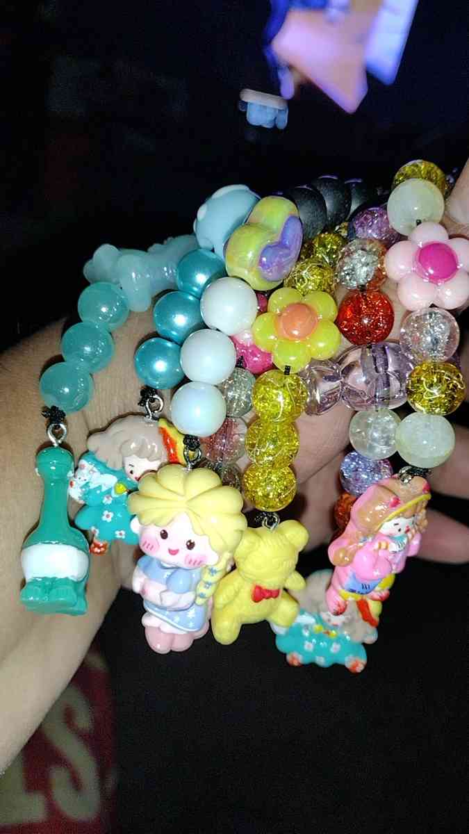 bracelet - San Joaquin, California - FleaMarketBay