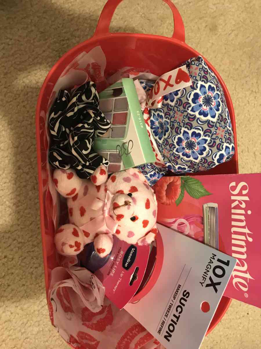 Handmade Valentines Day basket