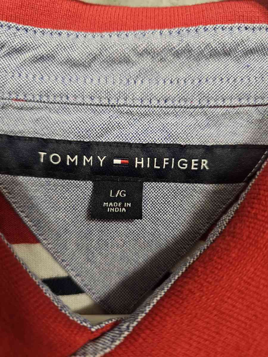 Tommy Hilfiger collar shirt - Lubbock, Texas - FleaMarketBay