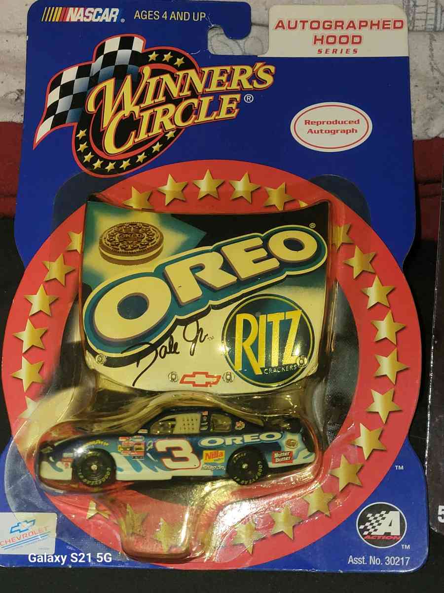 Hot Wheels Collectors Edition Raceday Winners Circle etc - Aripeka, Florida