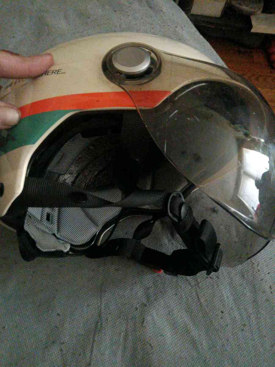 helmet bicycle - Boston, Massachusetts - FleaMarketBay