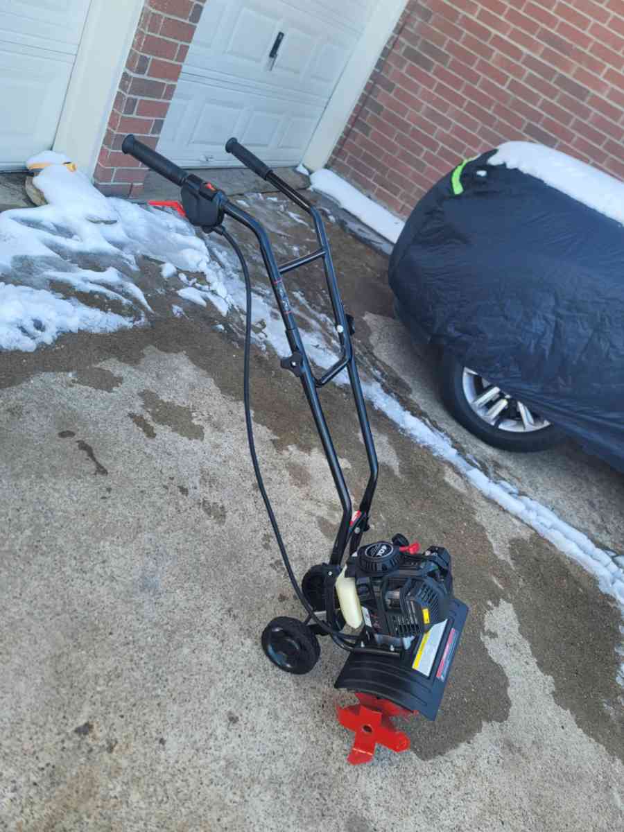 Legend  Cultivador 46cc Nuevo Excelente Condiciones Trabajan - Houston, Texas - FleaMarketBay