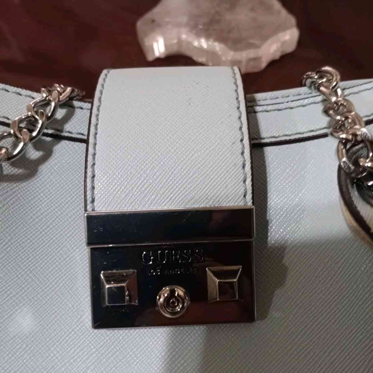 Guess and dooney burke - Abilene, Texas - FleaMarketBay