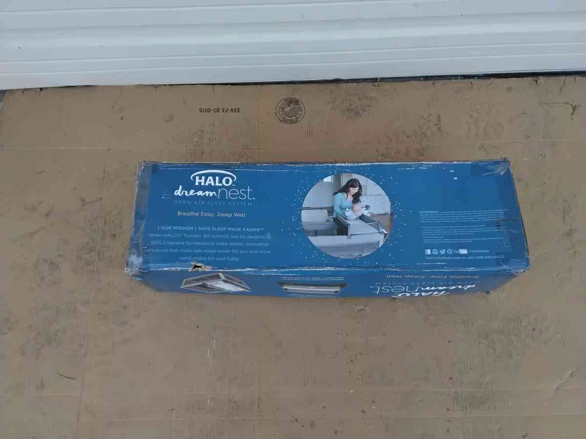 Nice Babys Halo Dream Nest Open Air Sleep System Brand New - Williamstown, New Jersey