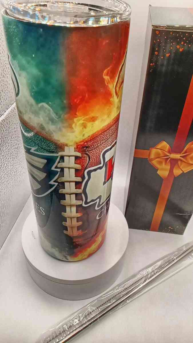 Philadelphia Eagles and the Kansas City chief Tumblr super b - Montclair, California - FleaMarketBay