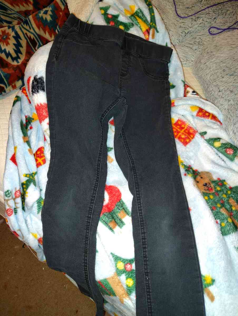 cute pants - Brighton, Colorado - FleaMarketBay