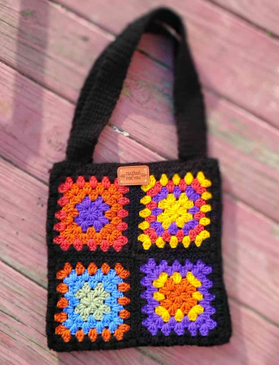 Colorful Shoulder Bag - Milton, Delaware
