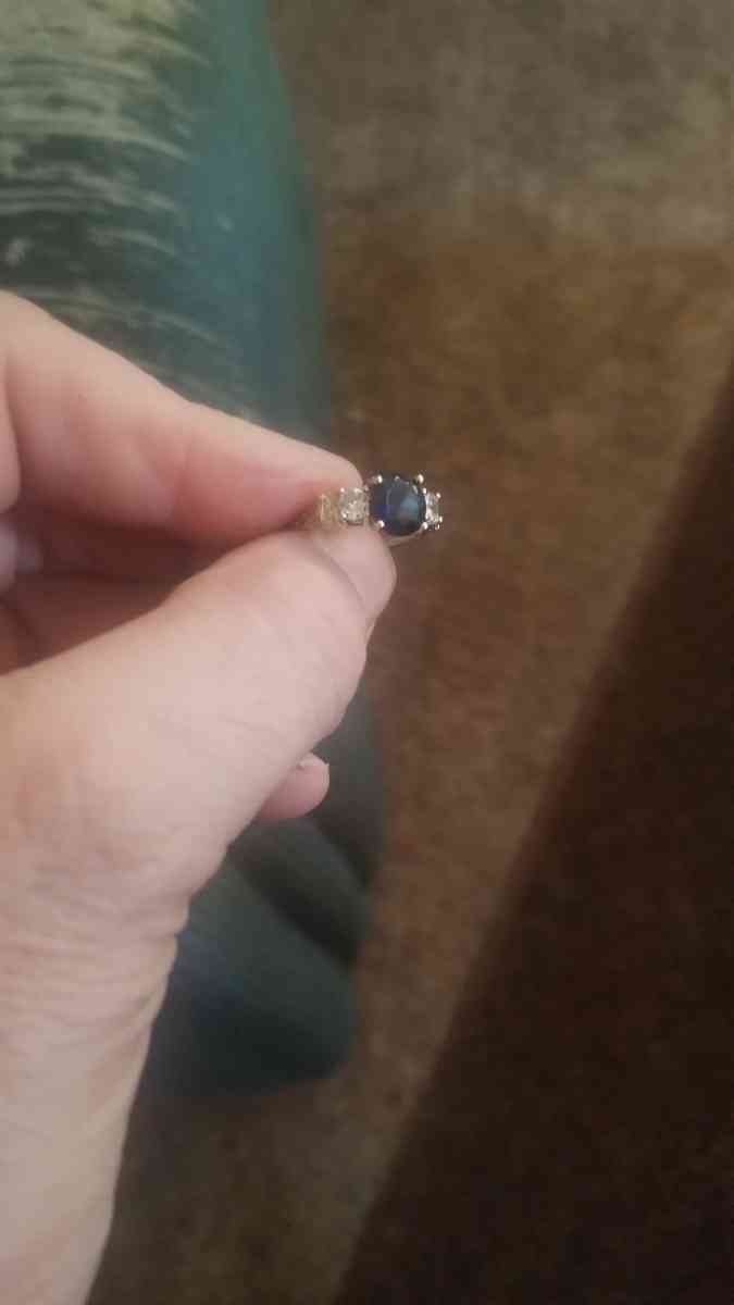 Blue Sapphire Ring - Lowell, Massachusetts - FleaMarketBay
