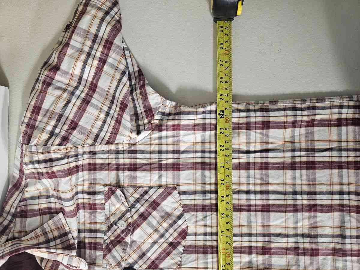 dress shirt - Lubbock, Texas - FleaMarketBay